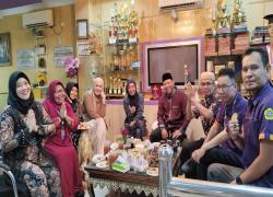 Keluarga Besar Yayasan Pendidikan Indonesia Bina Sriwijaya Palembang Gelar Buka Puasa Bersama
